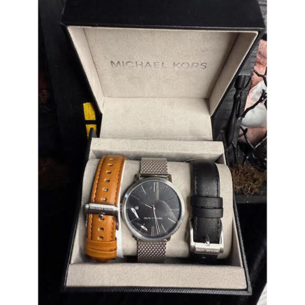 Michael Kors Men’s Watch Gift Set Silver Mesh w Black & Brown Leather Straps NWT